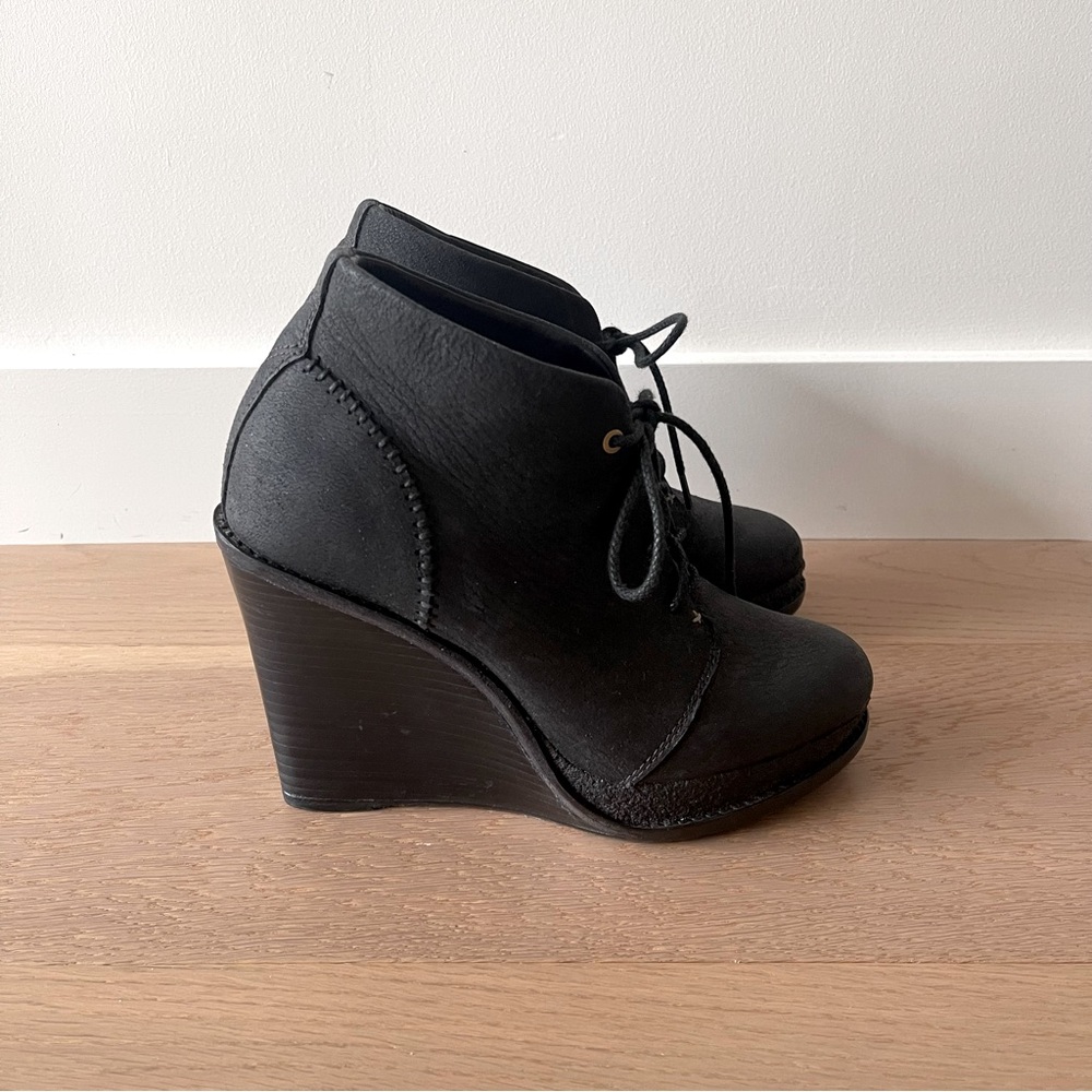 RAG & BONE ODVAL DESERT WEDGE BOOTIES in Black
